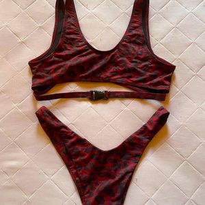 Princess Polly cheetah print swimsuit Size Medium